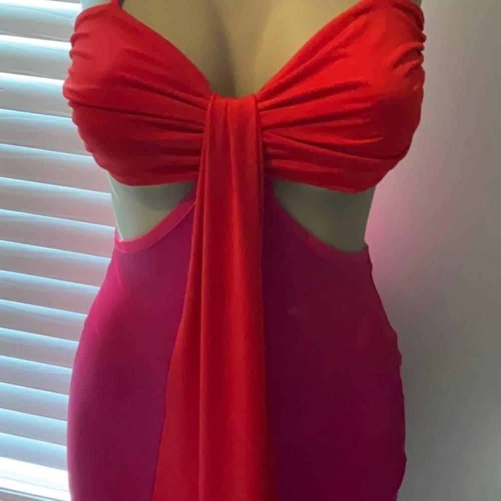 Colorblock Mermaid Dress - Picture 8 of 9